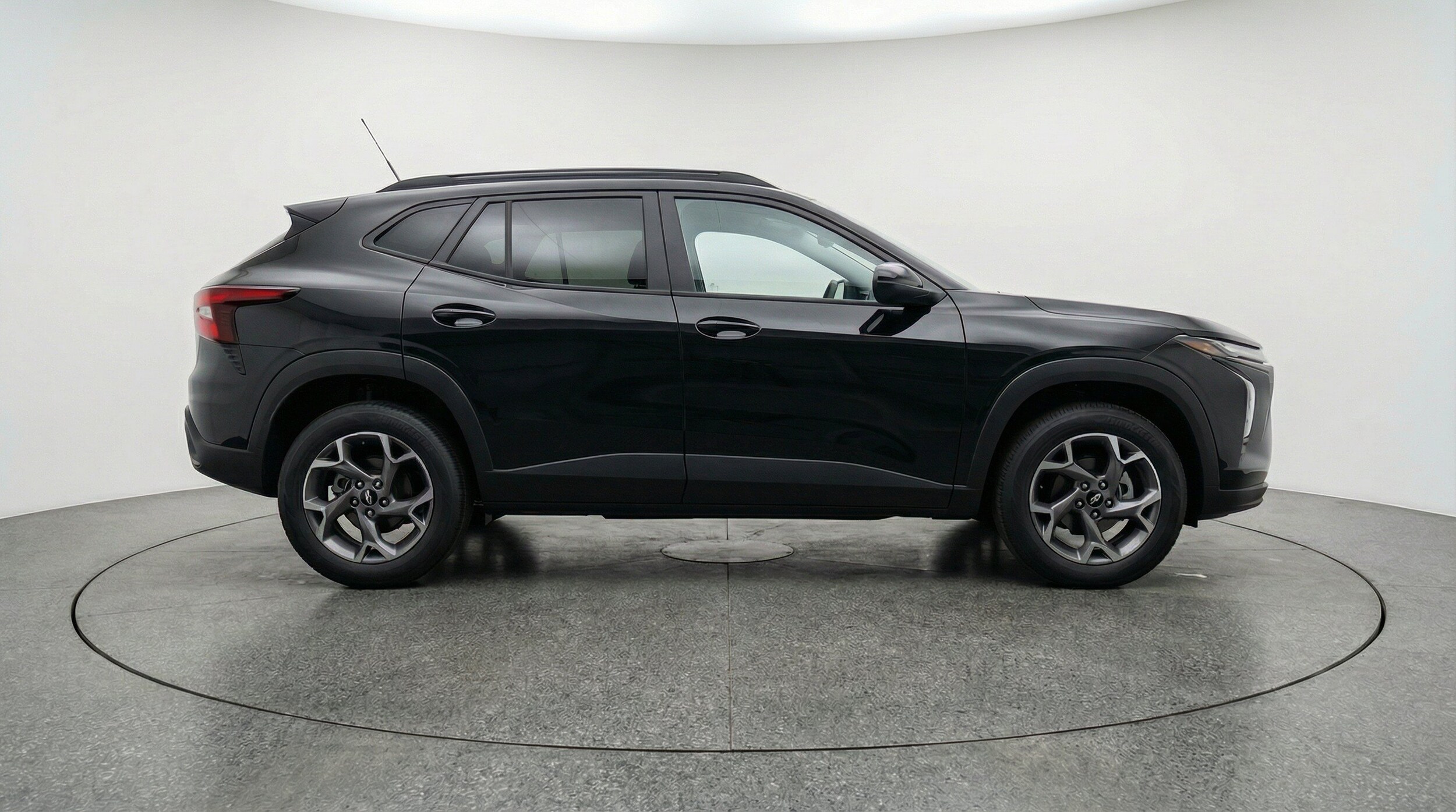 Thumbnail: 2025 Chevrolet Trax - 11