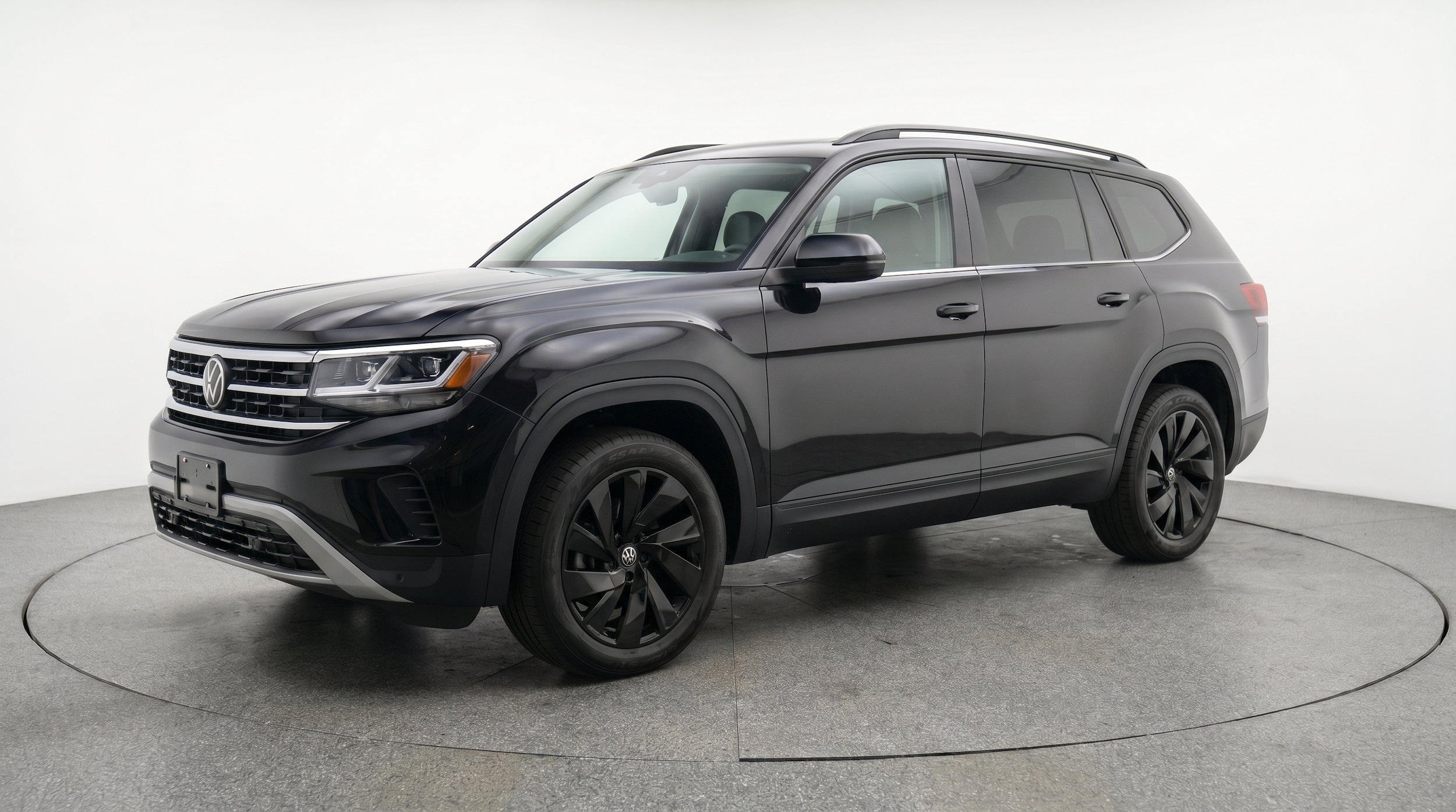 Thumbnail: 2026 Volkswagen Atlas - 3