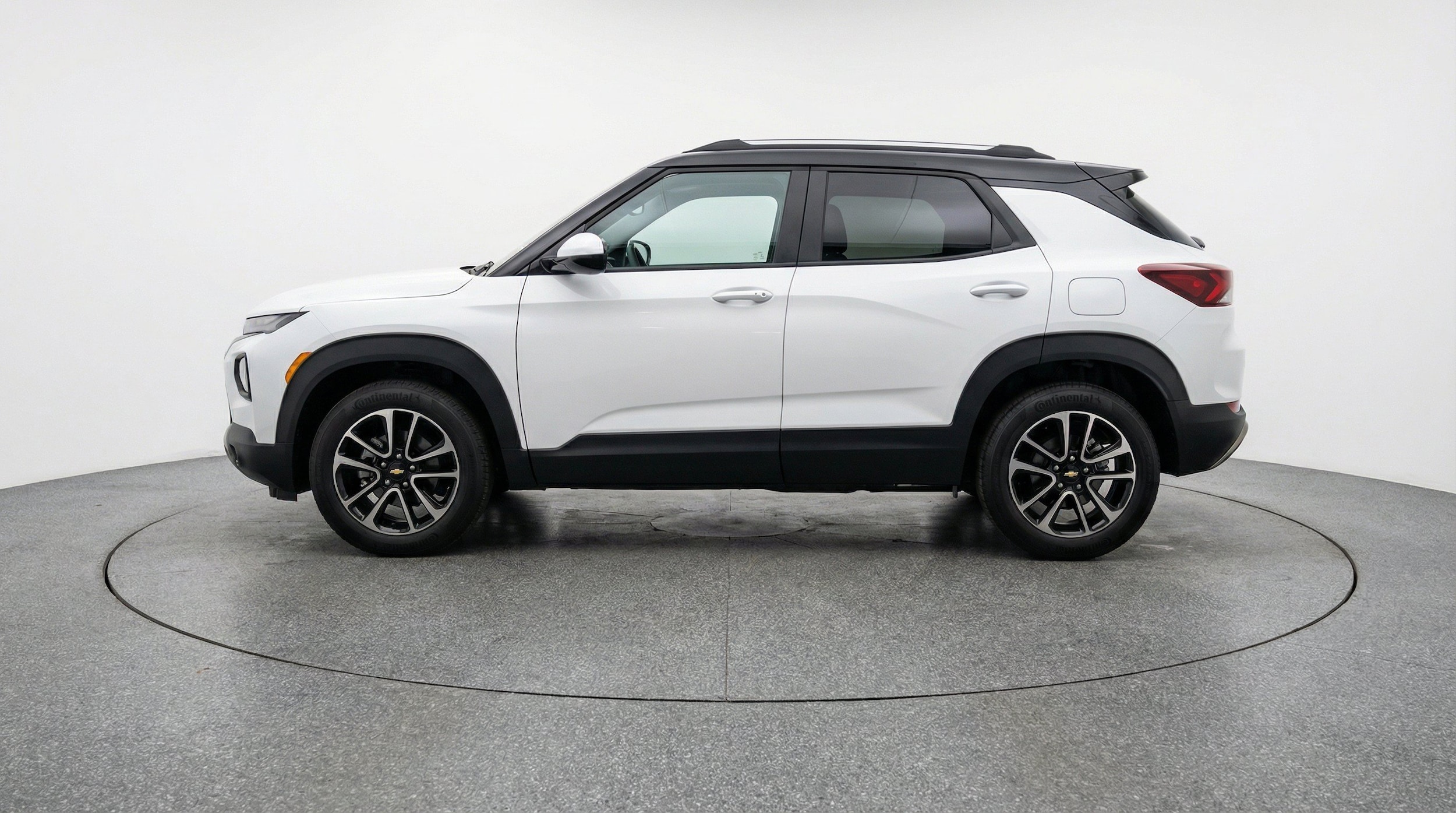 Thumbnail: 2025 Chevrolet TrailBlazer - 5