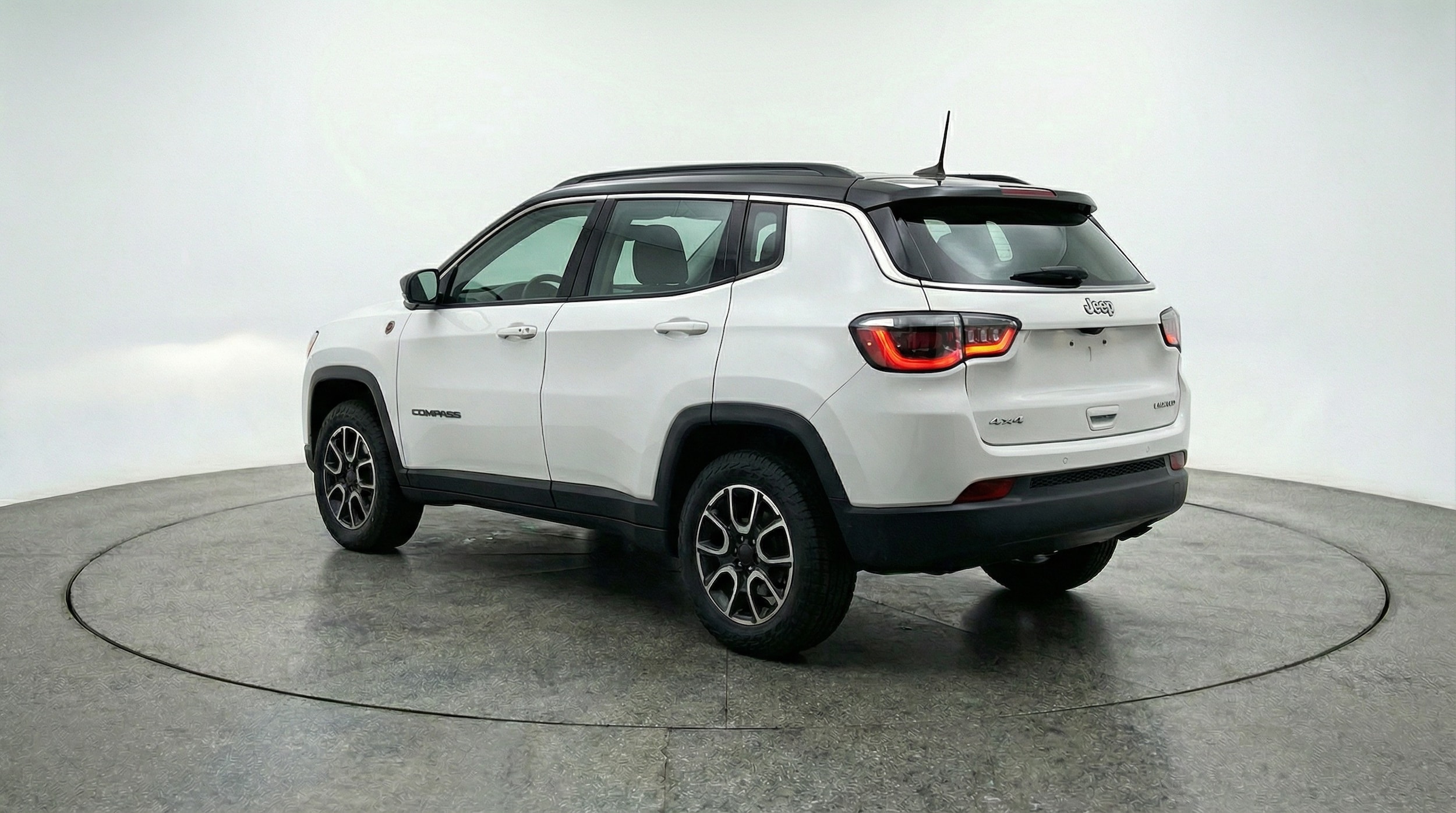 Thumbnail: 2025 Jeep Compass - 5