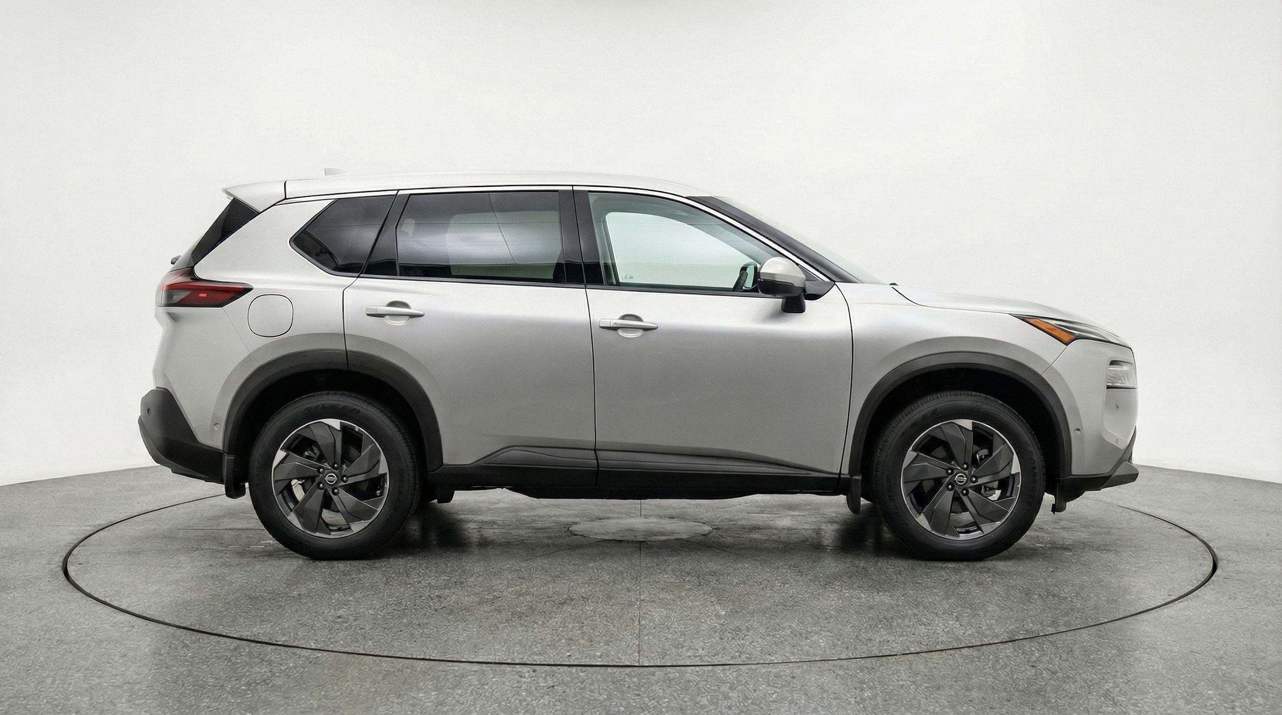 Thumbnail: 2025 Nissan Rogue - 8