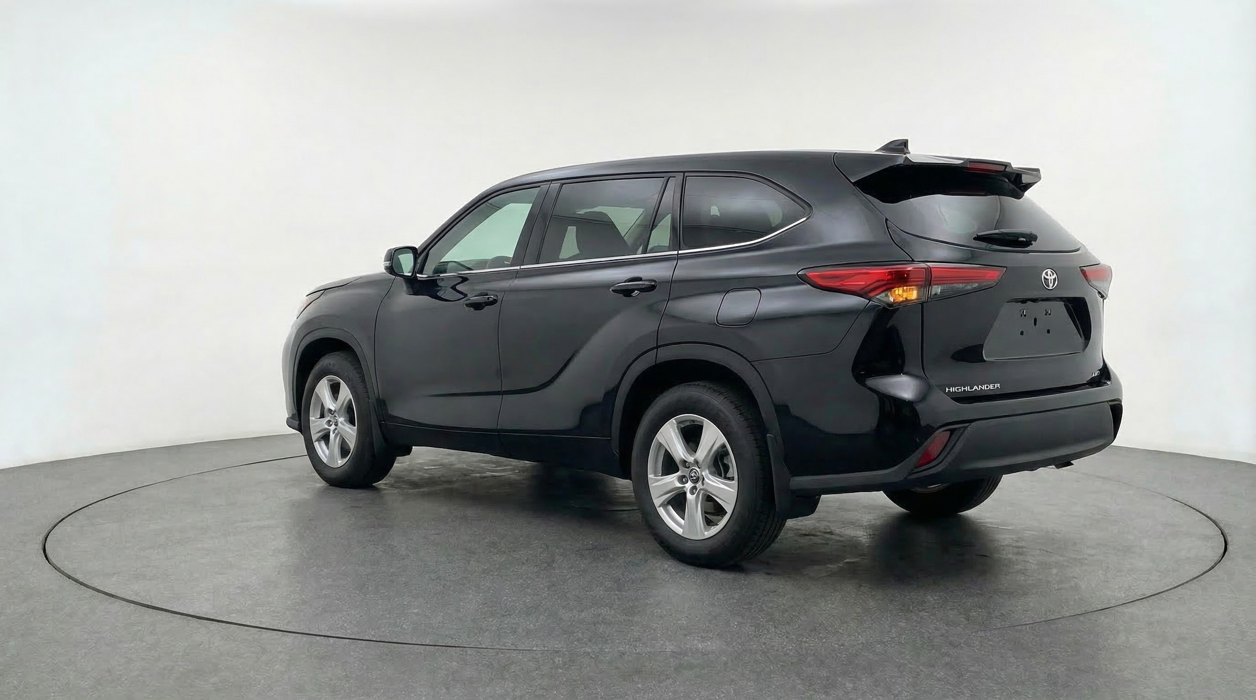 Thumbnail: 2025 Toyota Highlander - 5