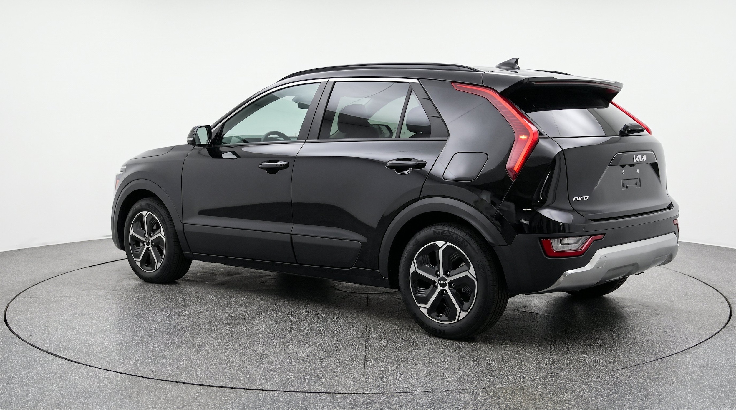 Thumbnail: 2026 Kia Niro - 6