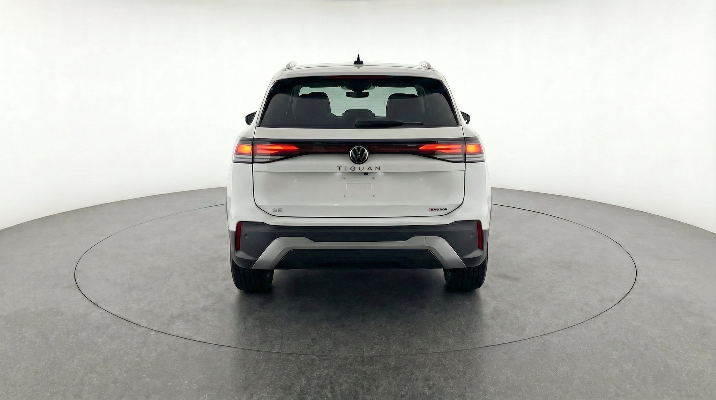 Thumbnail: 2026 Volkswagen Tiguan - 7