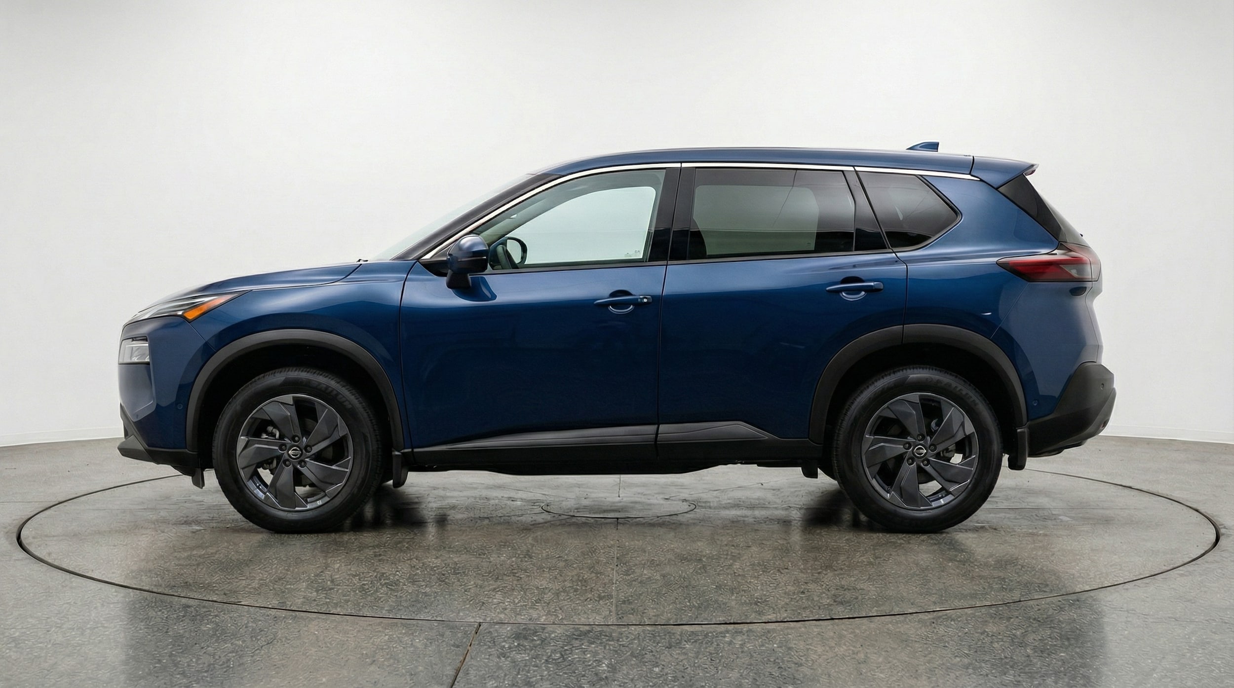 Thumbnail: 2025 Nissan Rogue - 4