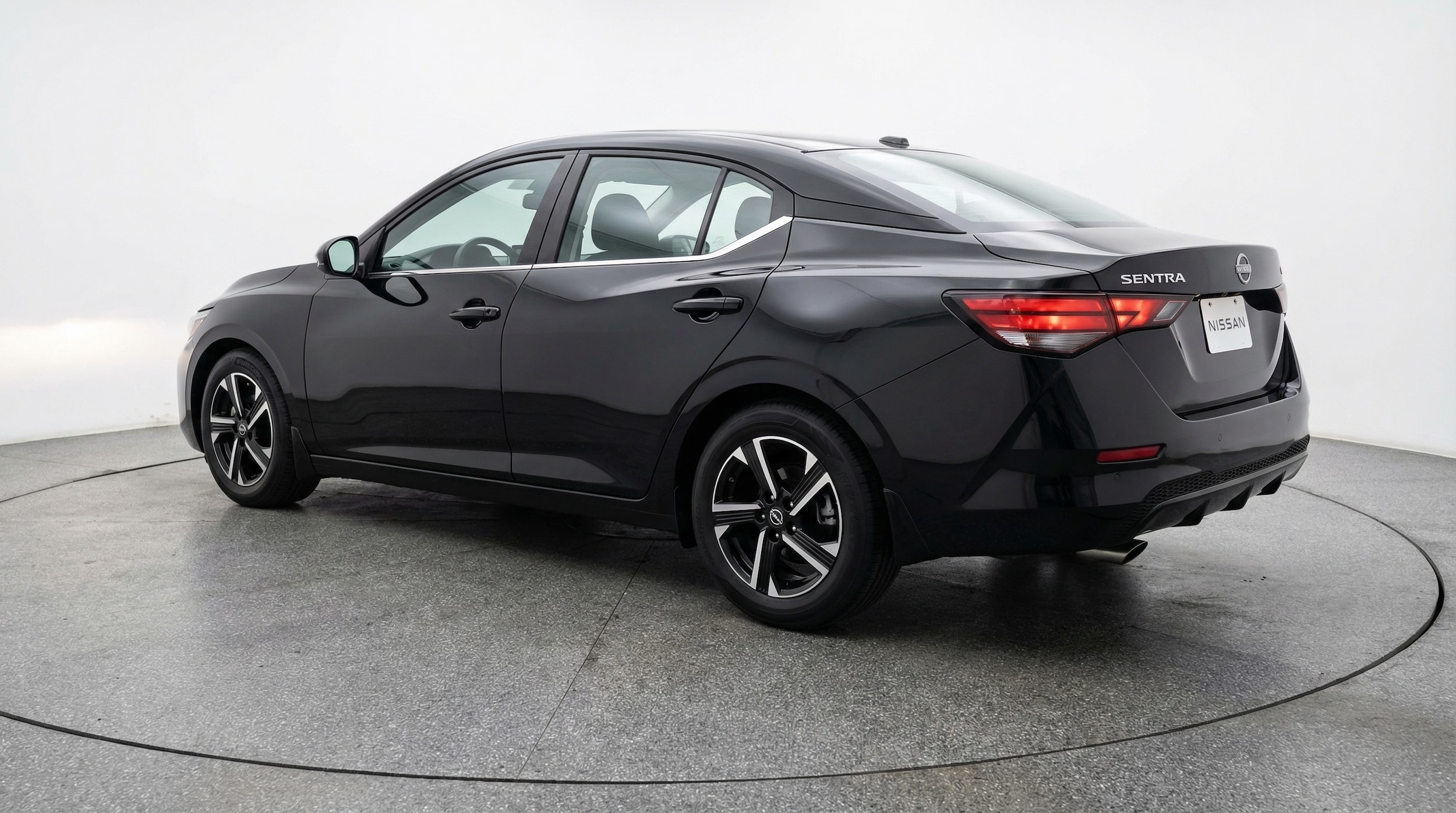 Thumbnail: 2025 Nissan Sentra - 5