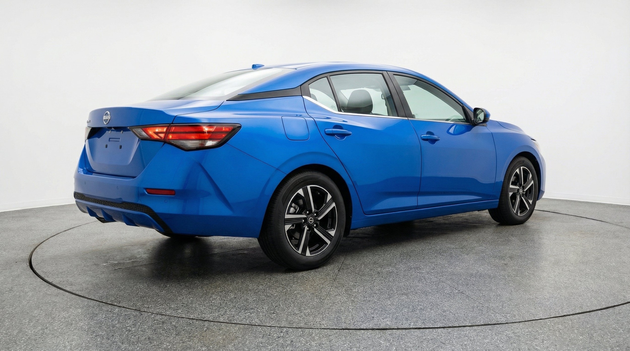 Thumbnail: 2025 Nissan Sentra - 9
