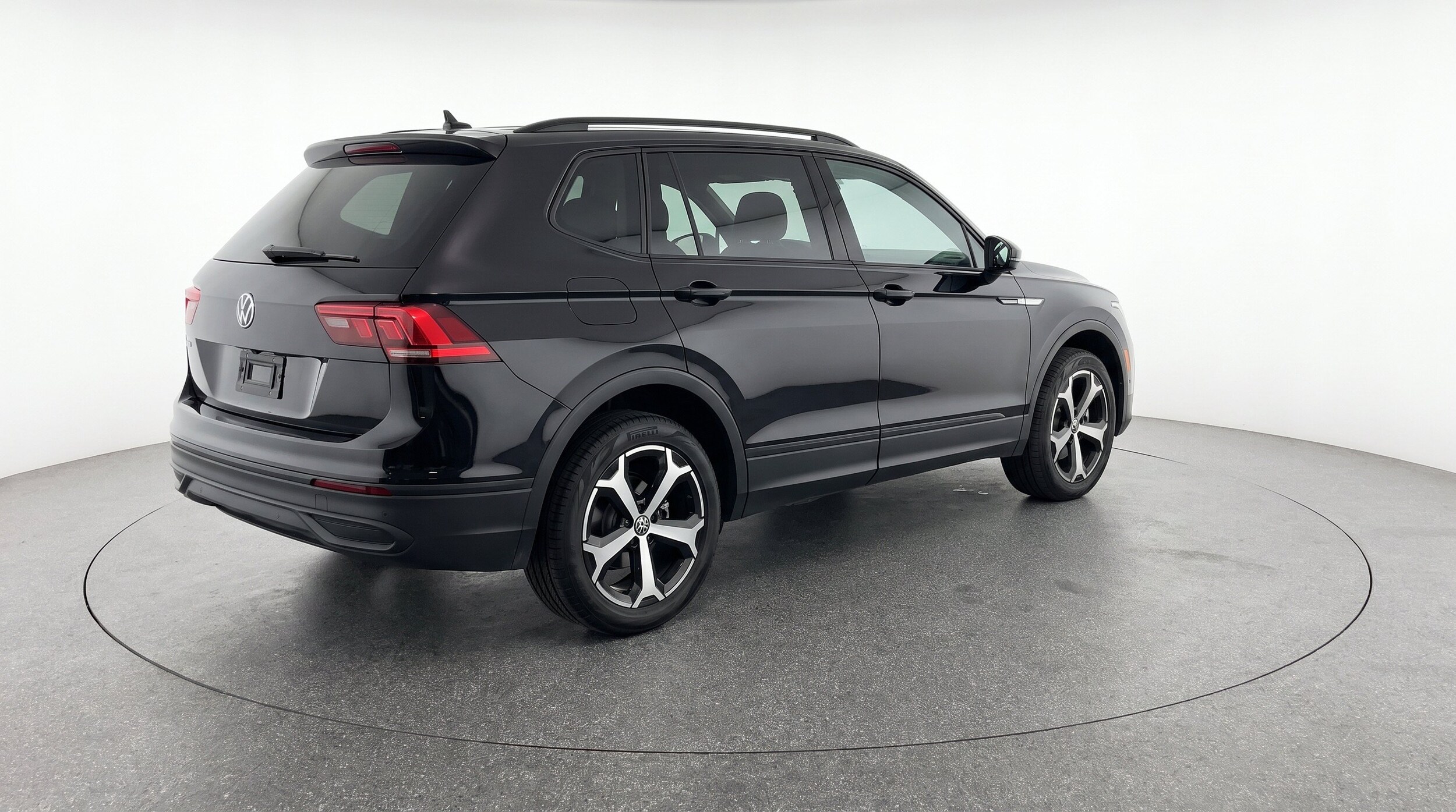 Thumbnail: 2026 Volkswagen Tiguan - 9