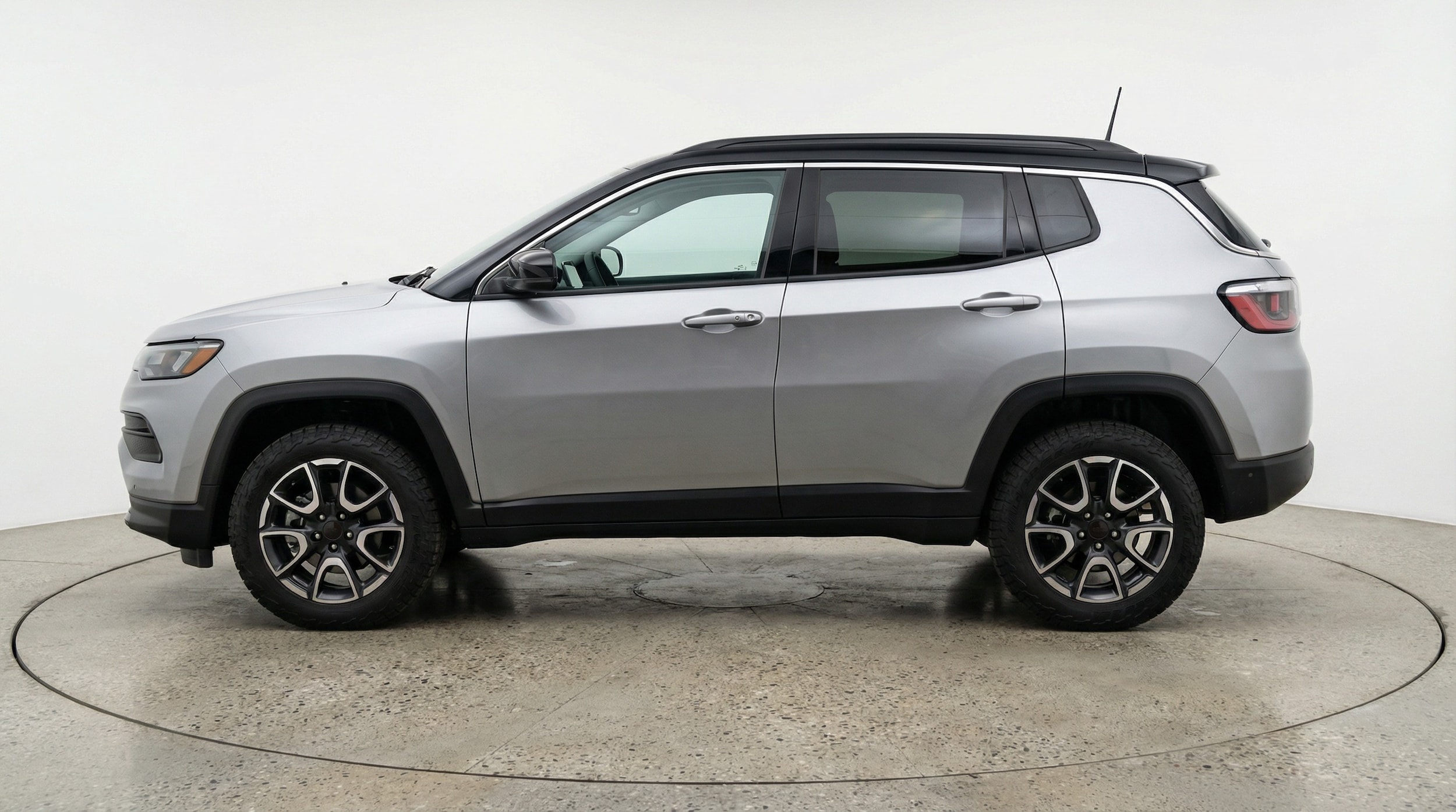 Thumbnail: 2025 Jeep Compass - 4
