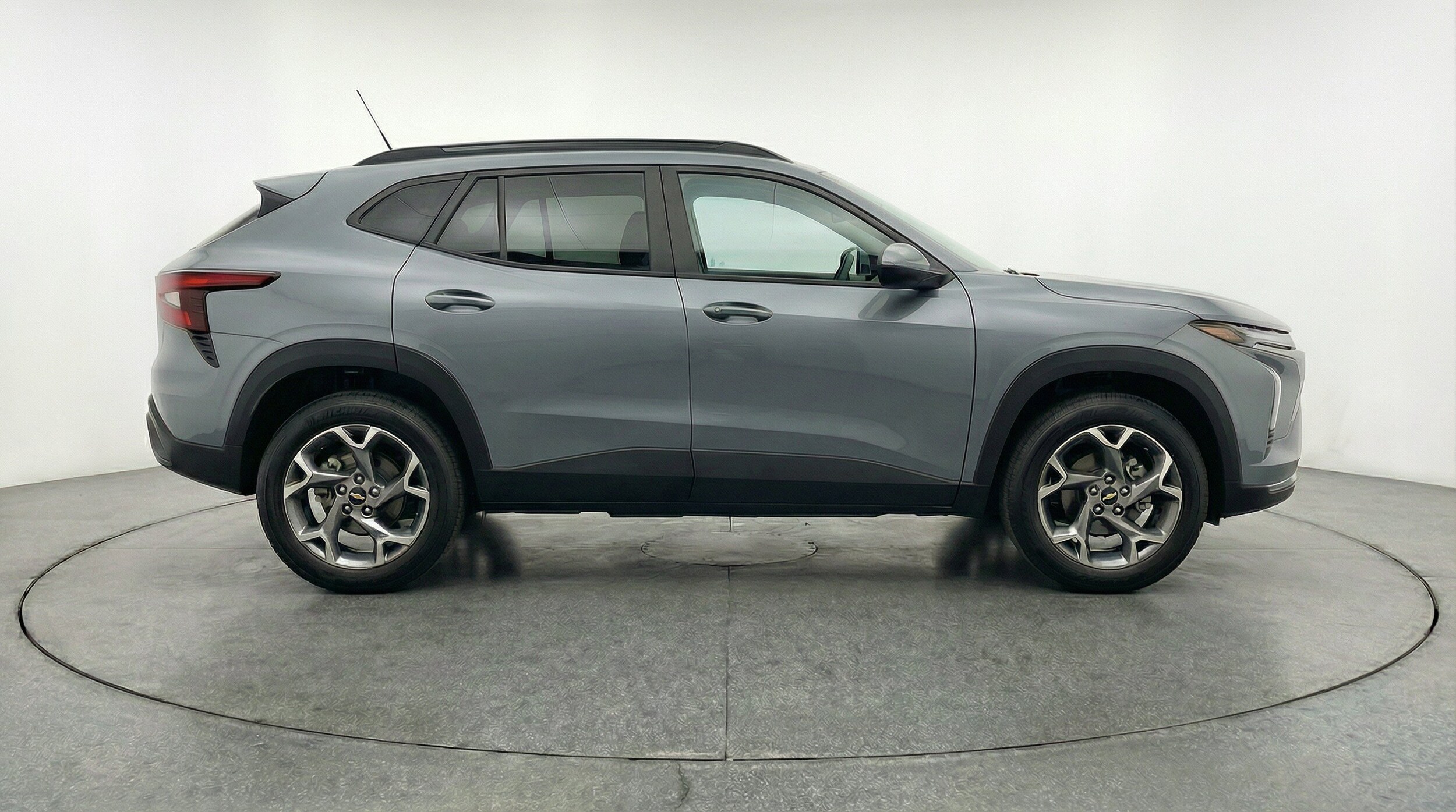 Thumbnail: 2025 Chevrolet Trax - 11