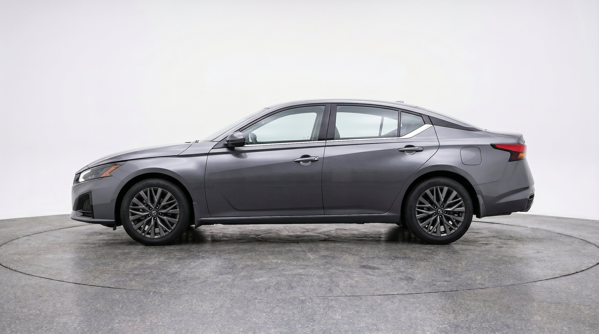 Thumbnail: 2026 Nissan Altima - 5
