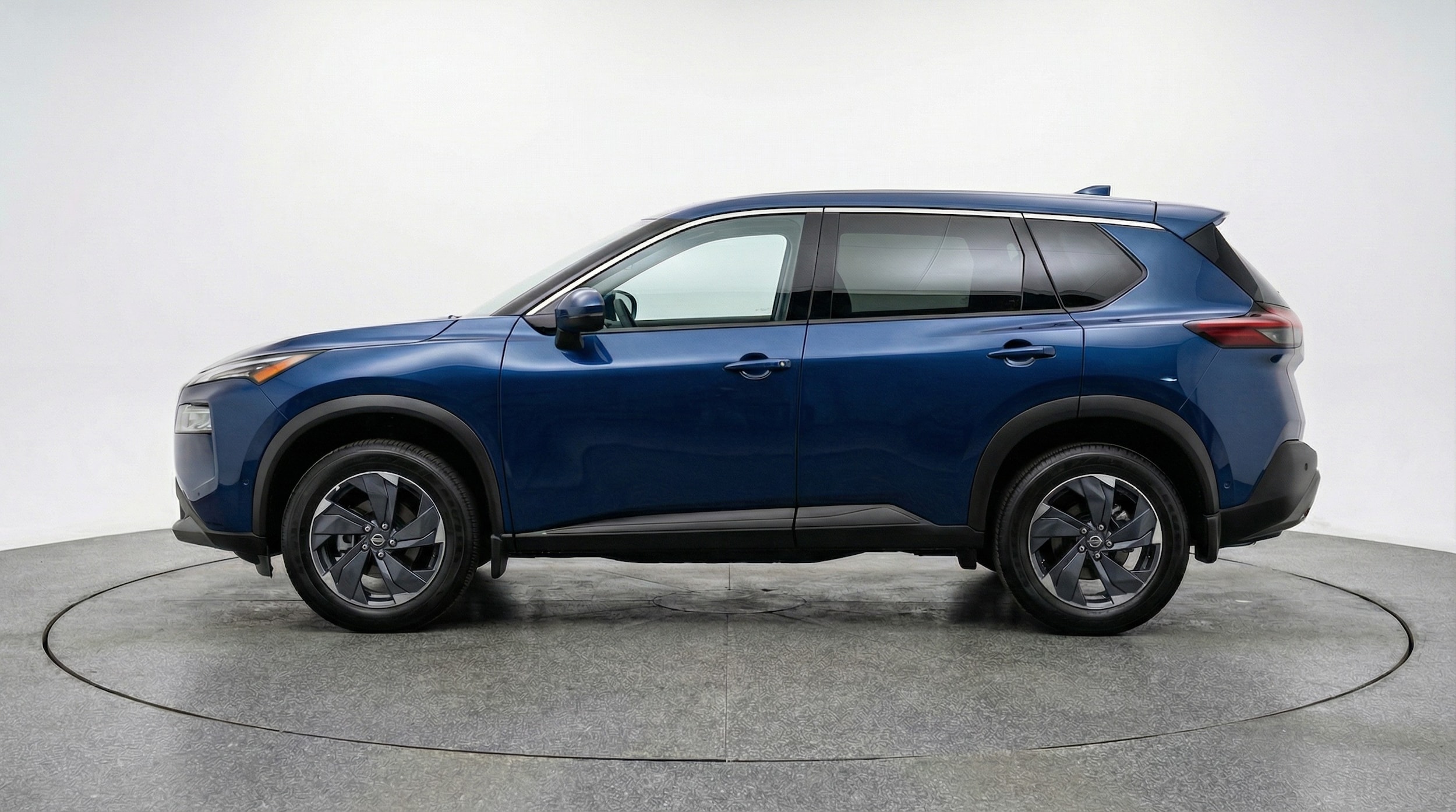 Thumbnail: 2025 Nissan Rogue - 4