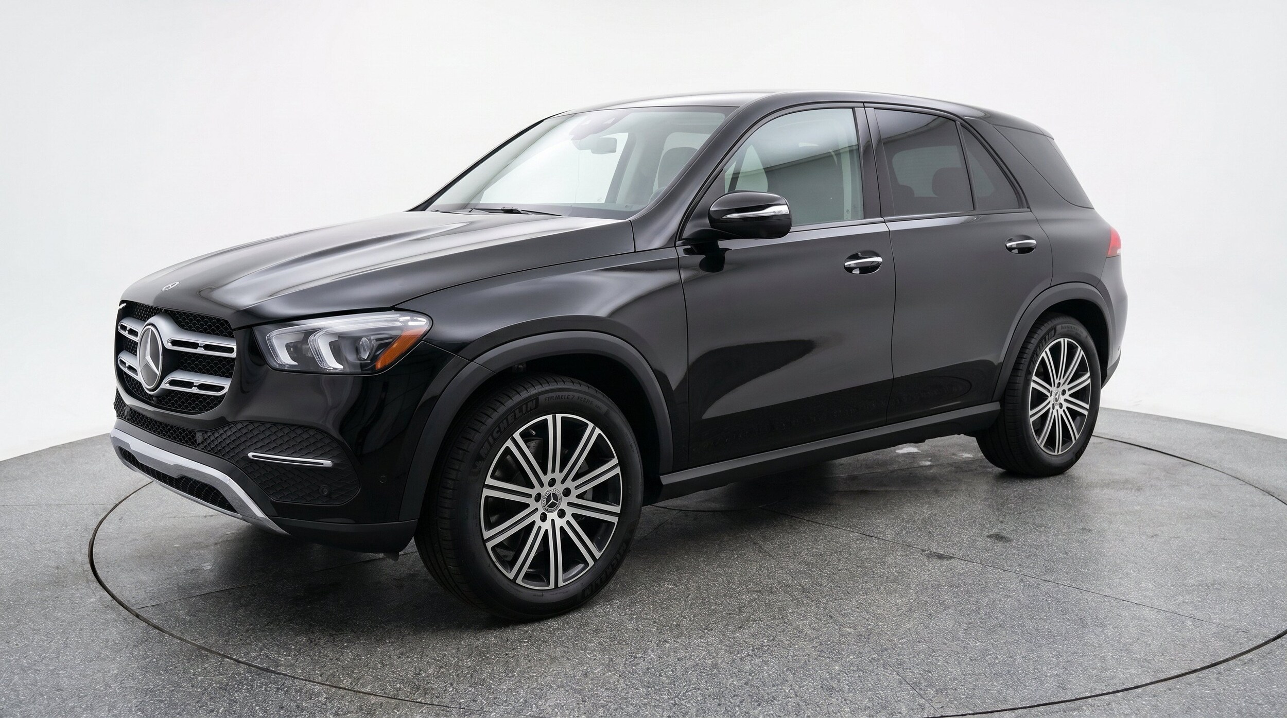 Thumbnail: 2026 Mercedes-Benz GLE - 3