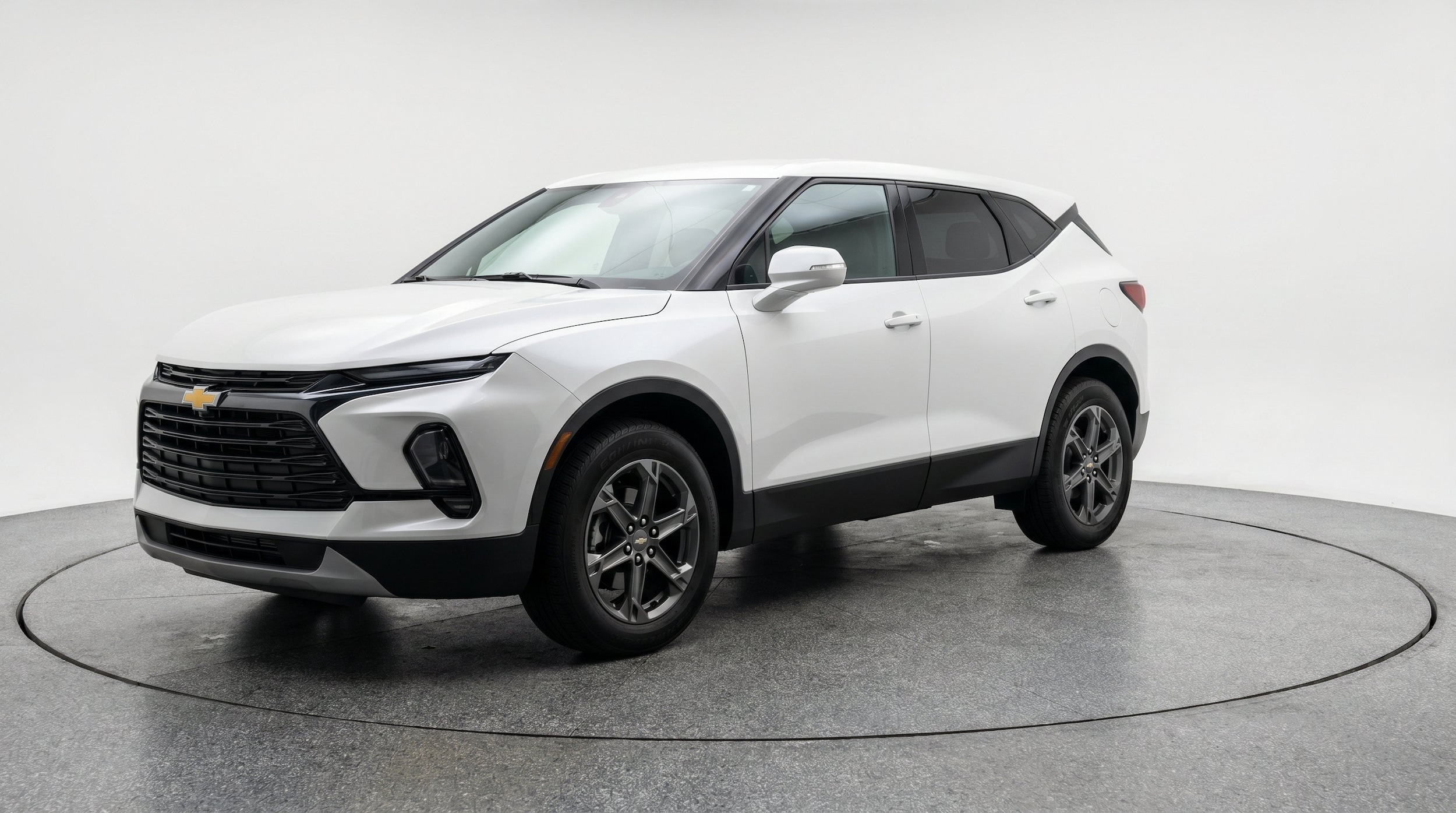 Thumbnail: 2026 Chevrolet Blazer - 3