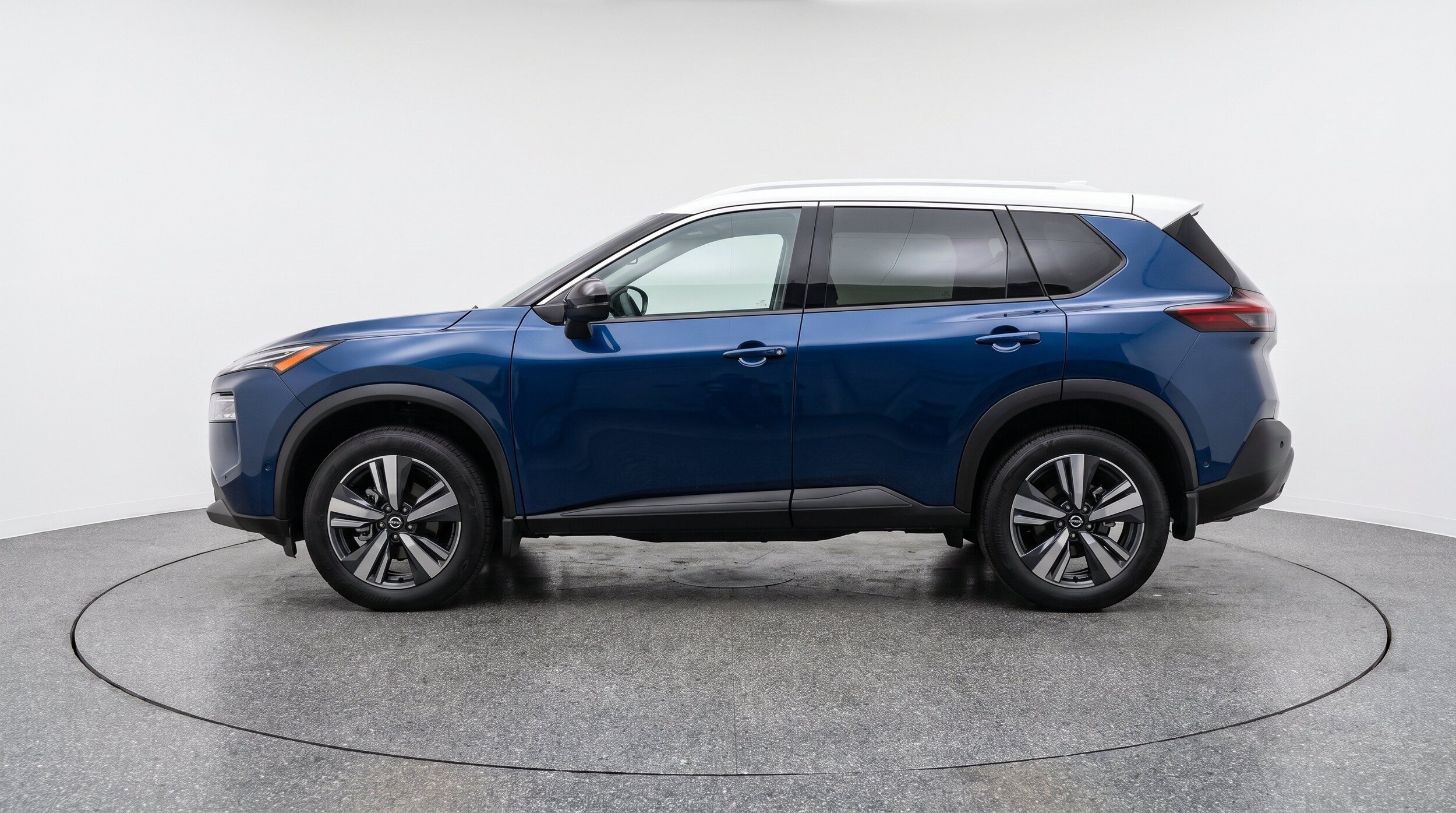 Thumbnail: 2026 Nissan Rogue - 5