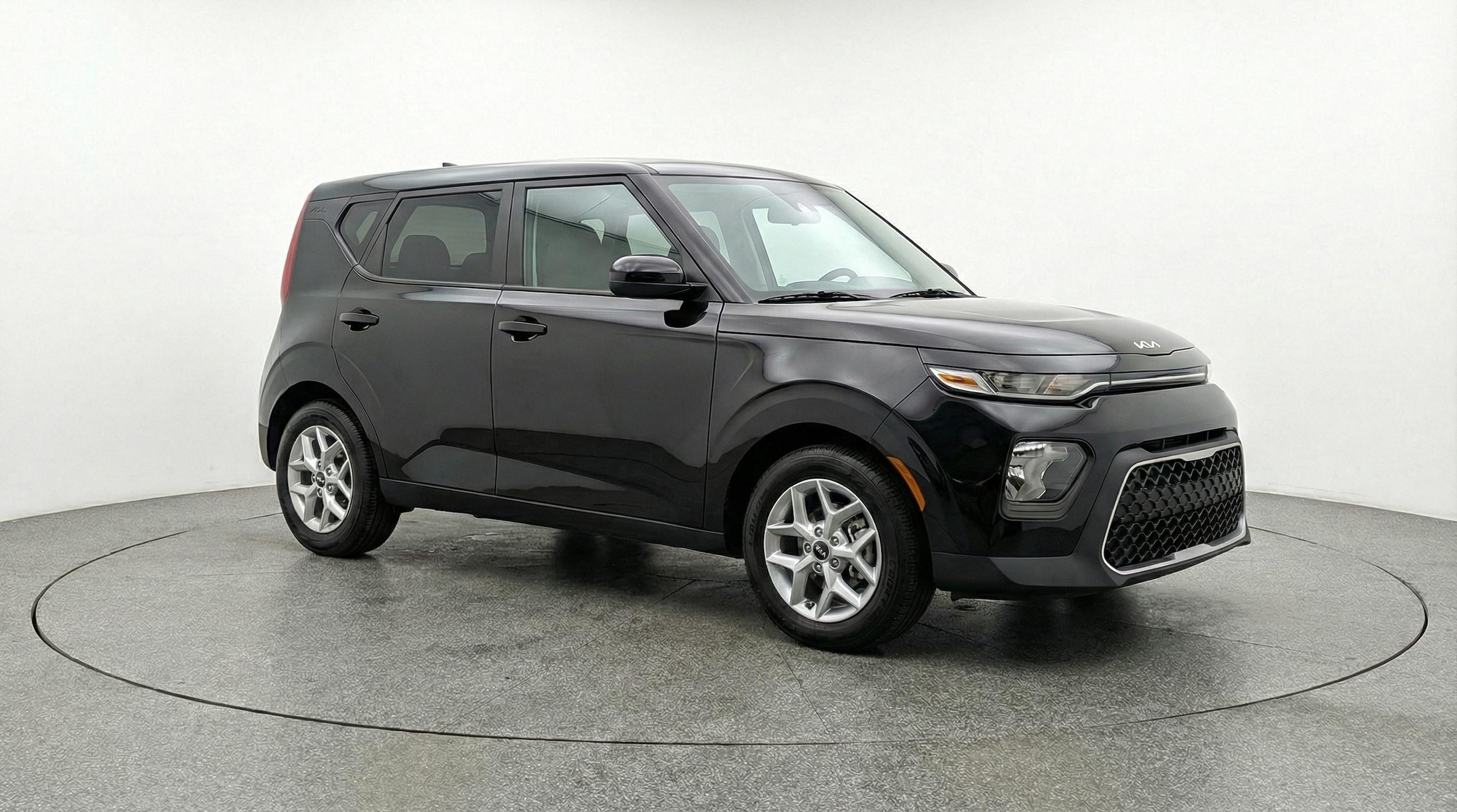 Thumbnail: 2025 Kia Soul - 1