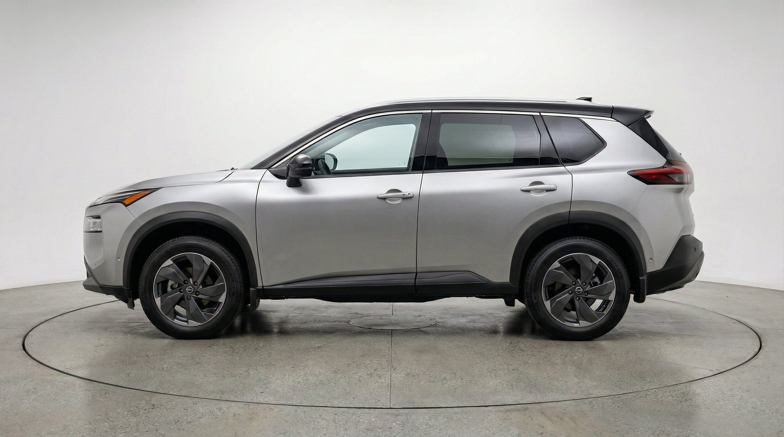 Thumbnail: 2025 Nissan Rogue - 5