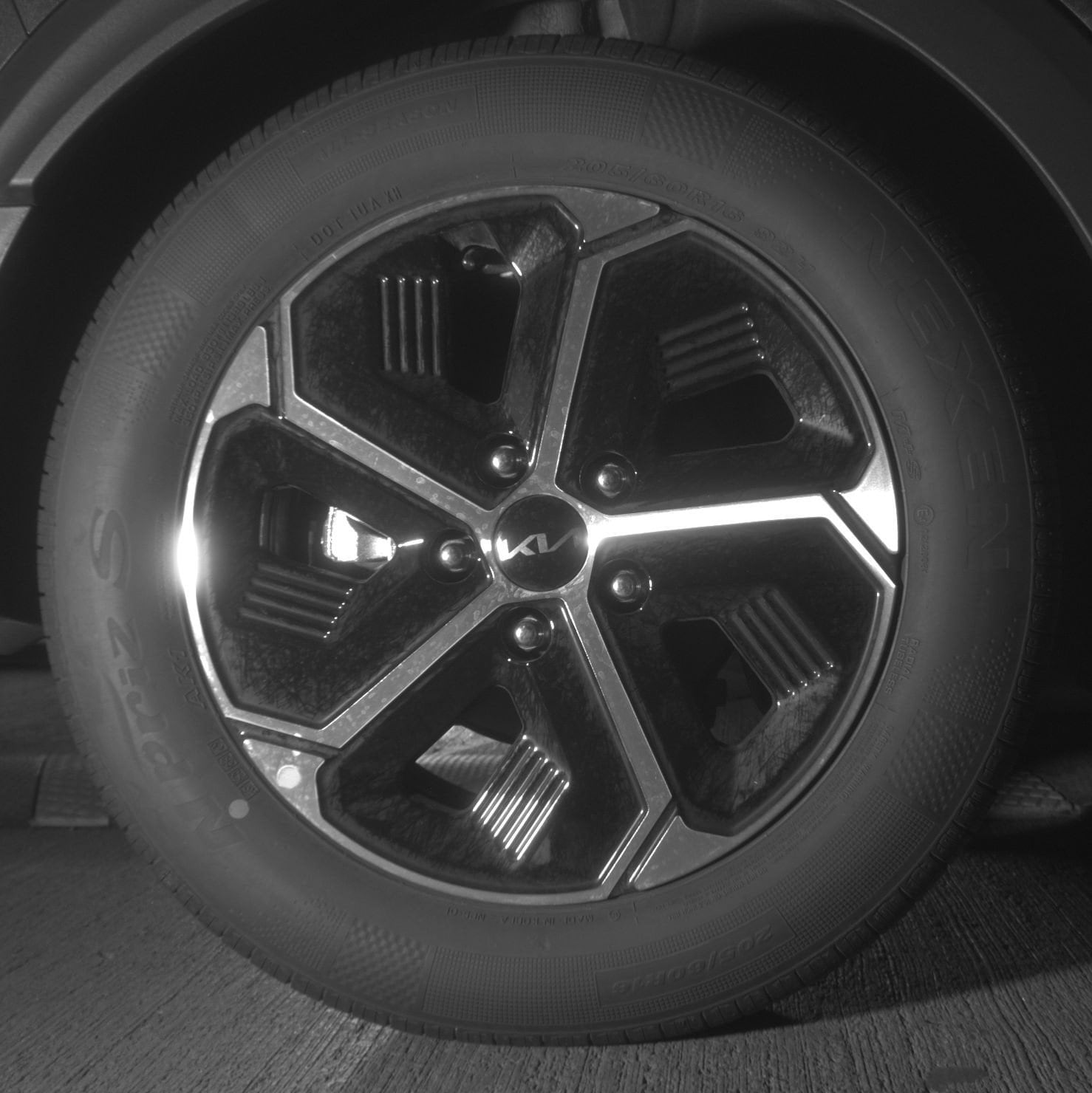 Thumbnail: 2026 Kia Niro - 15