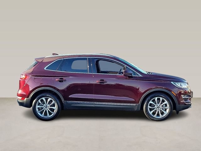 Used 2017 Lincoln MKC Select with VIN 5LMCJ2C96HUL56143 for sale in Signal Hill, CA