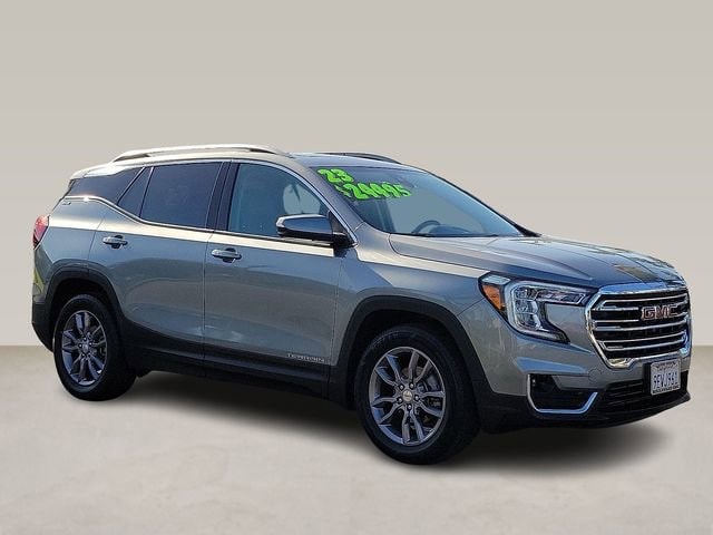 2023 GMC Terrain SLT