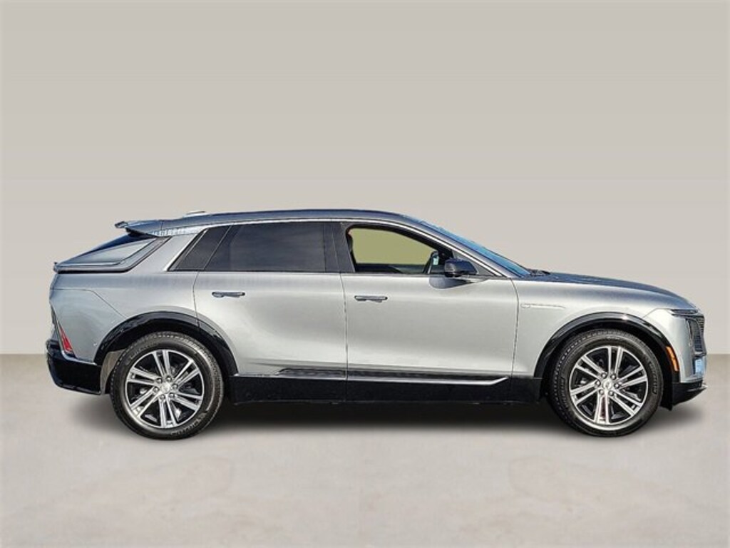Used 2025 CADILLAC LYRIQ Luxury 1 SUV