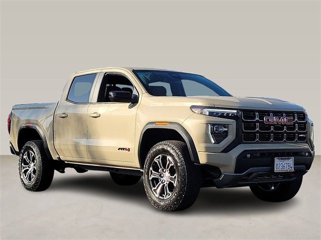 2024 GMC Canyon AT4's photo