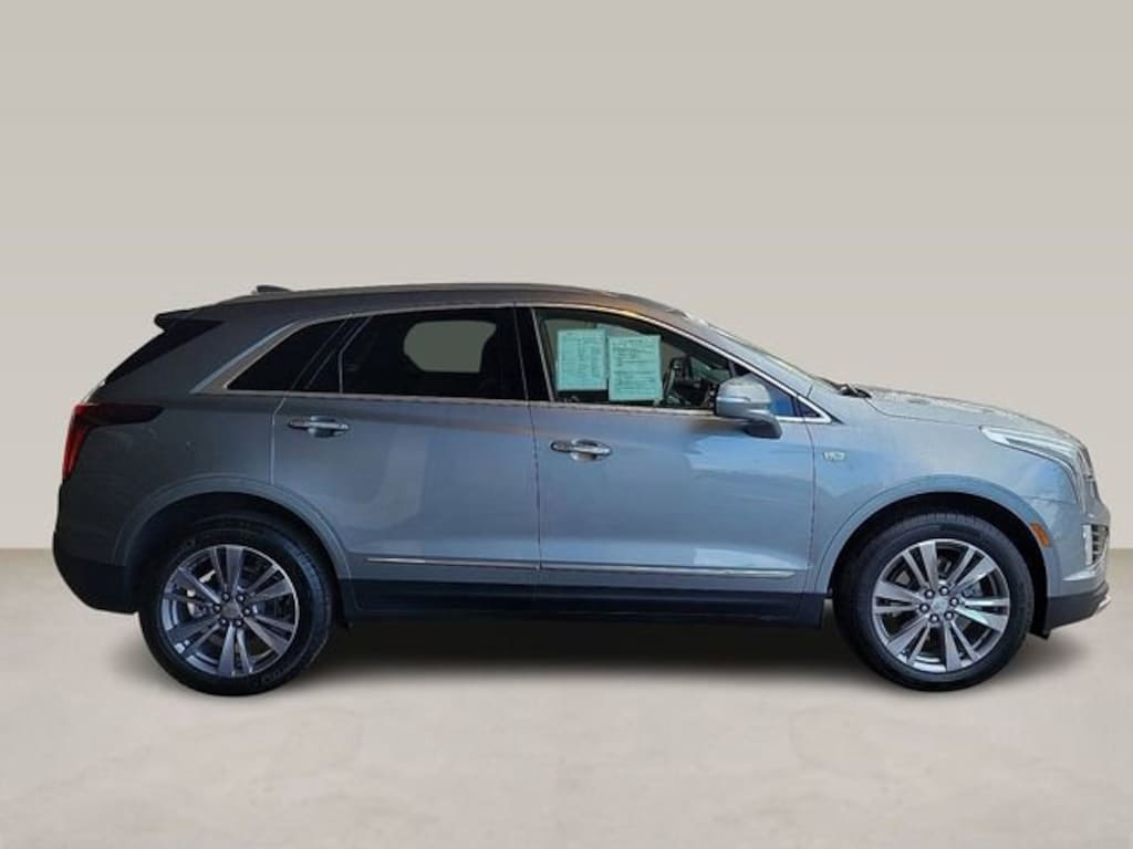 Used 2025 CADILLAC XT5 Premium Luxury SUV