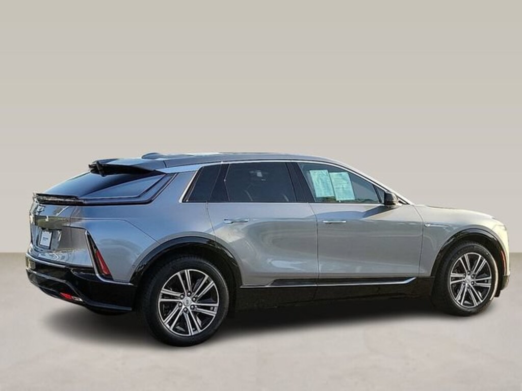Certified 2024 CADILLAC LYRIQ Luxury 1 SUV