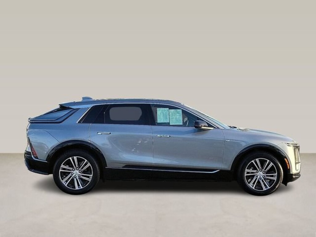 Certified 2024 CADILLAC LYRIQ Luxury 1 SUV