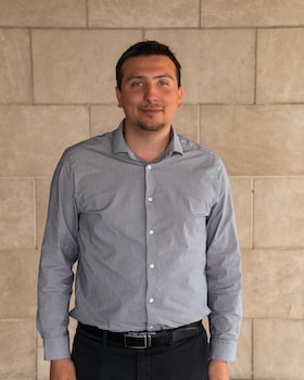 Staff member Noe Banuelaos from 3dc0a1b84948
