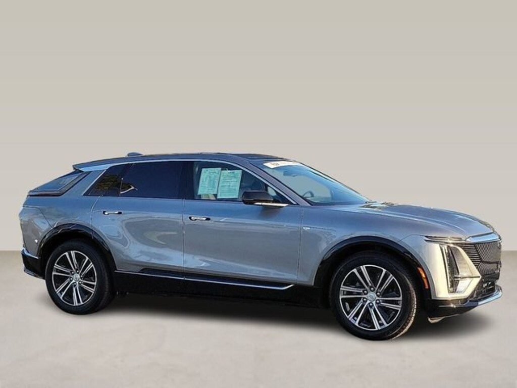 Certified 2024 CADILLAC LYRIQ Luxury 1 SUV