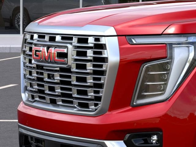 2026 GMC Yukon XL Denali - Photo 13