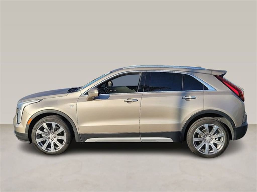Certified 2022 CADILLAC XT4 Premium Luxury SUV