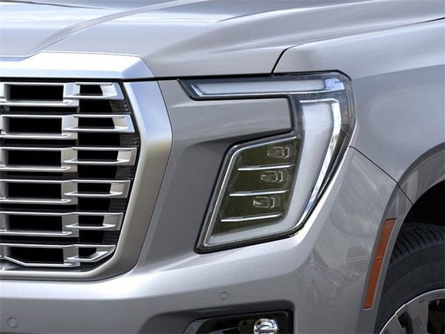 2026 GMC Yukon XL Denali - Photo 10