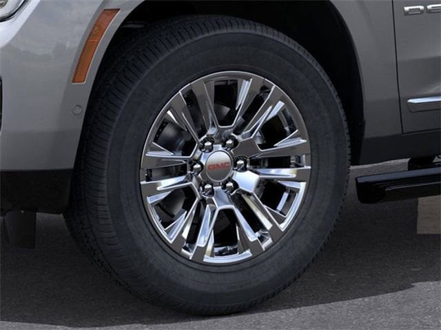 2026 GMC Yukon XL Denali - Photo 9