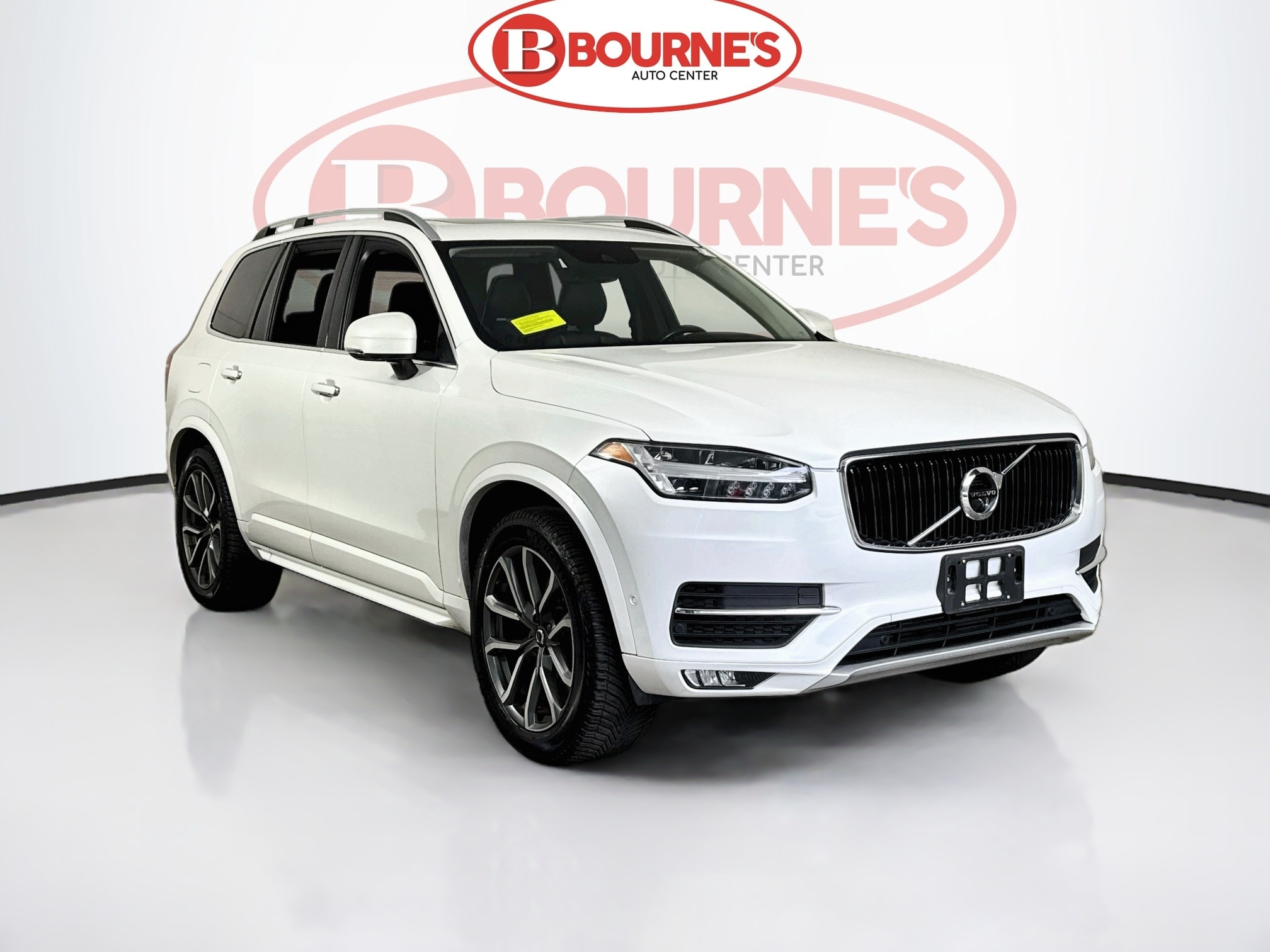2018 Volvo XC90 Momentum AWD photo