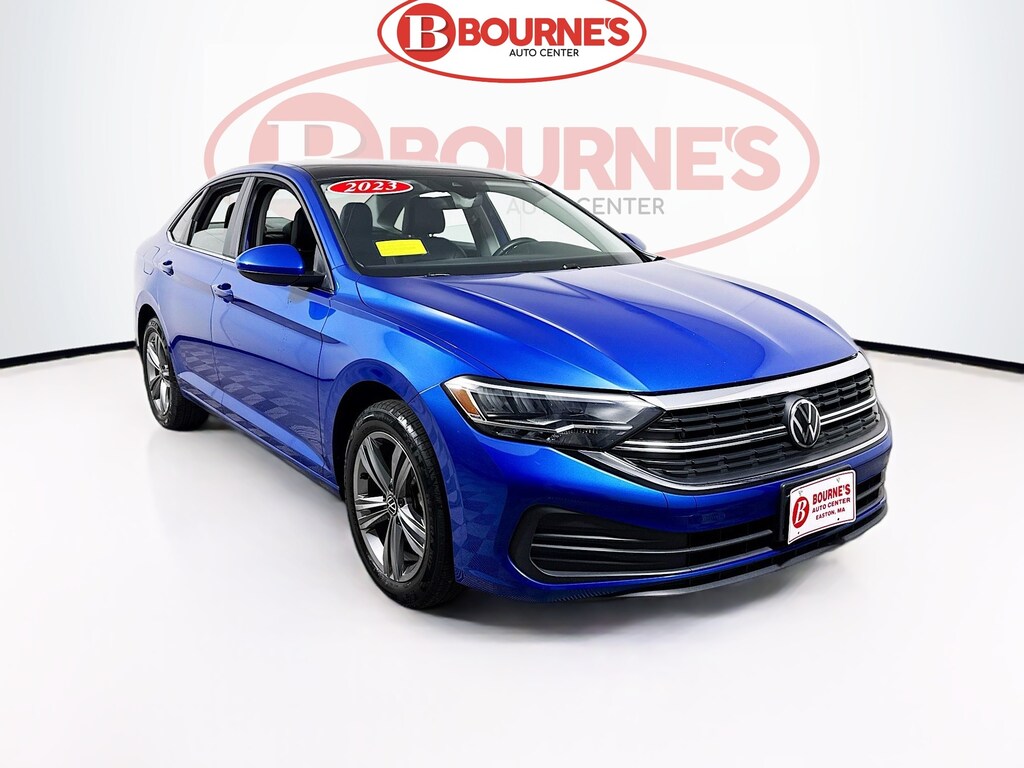 Used 2023 Volkswagen Jetta 1.5T SE w/Heated Leather,Sunroof Sedan
