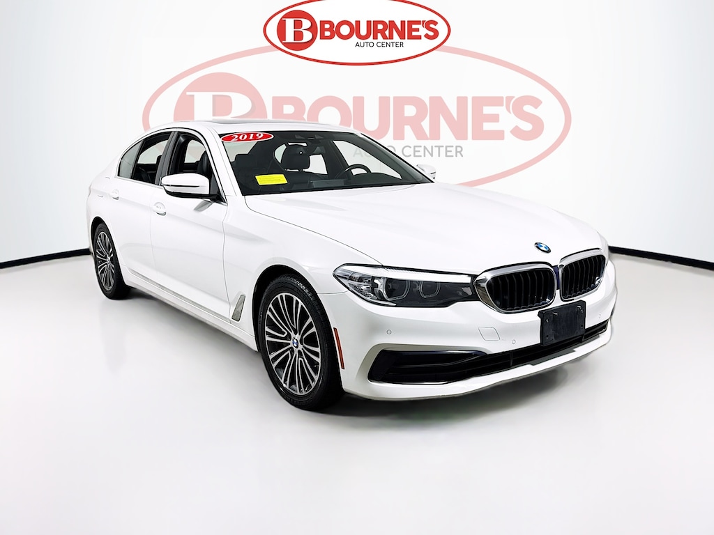 Used 2019 BMW 530i xDrive w/Navigation,Leather,Pano Sunroof Sedan