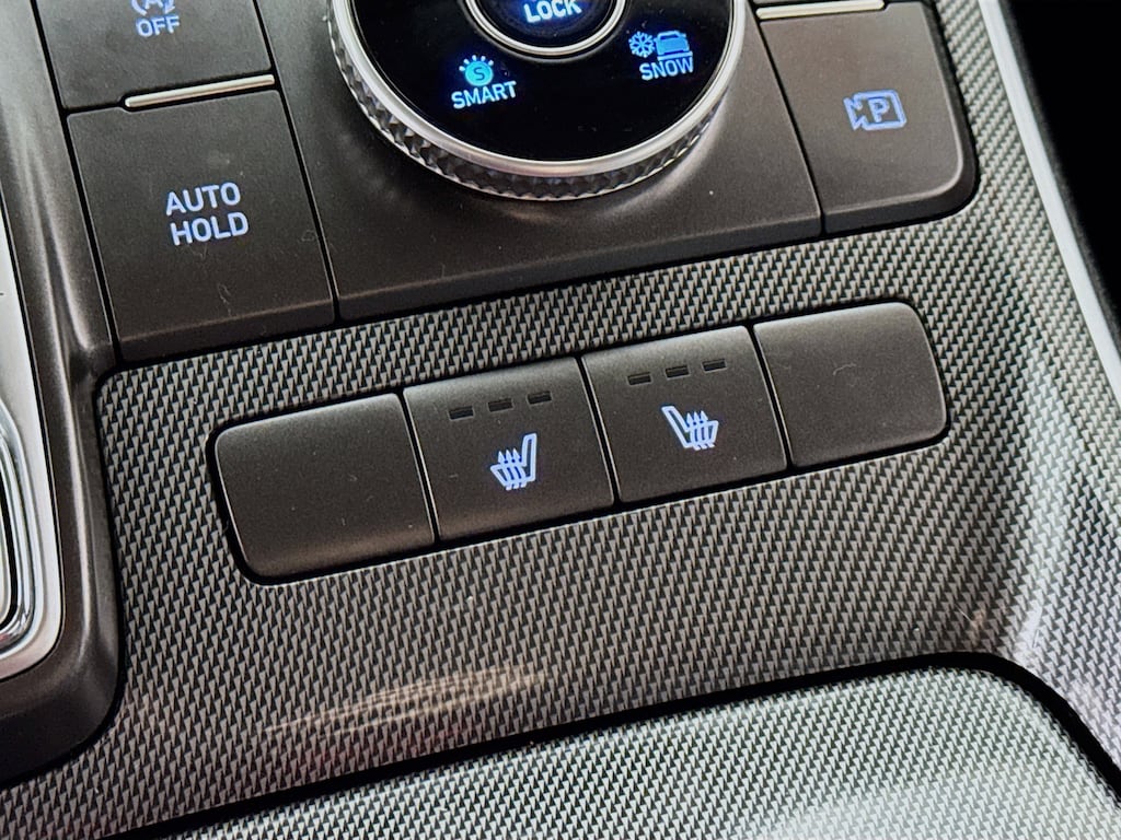 Used 2023 Hyundai Santa Fe XRT AWD w/Navigation,Heated Leather SUV