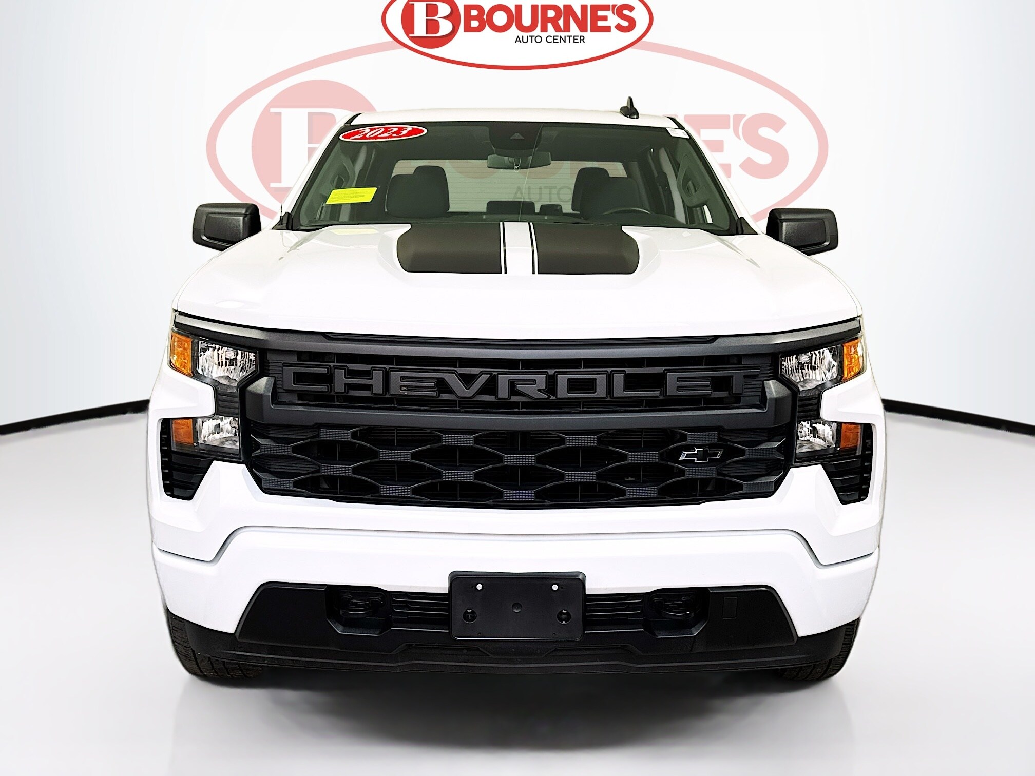 2023 Chevrolet Silverado 1500 Custom photo 4