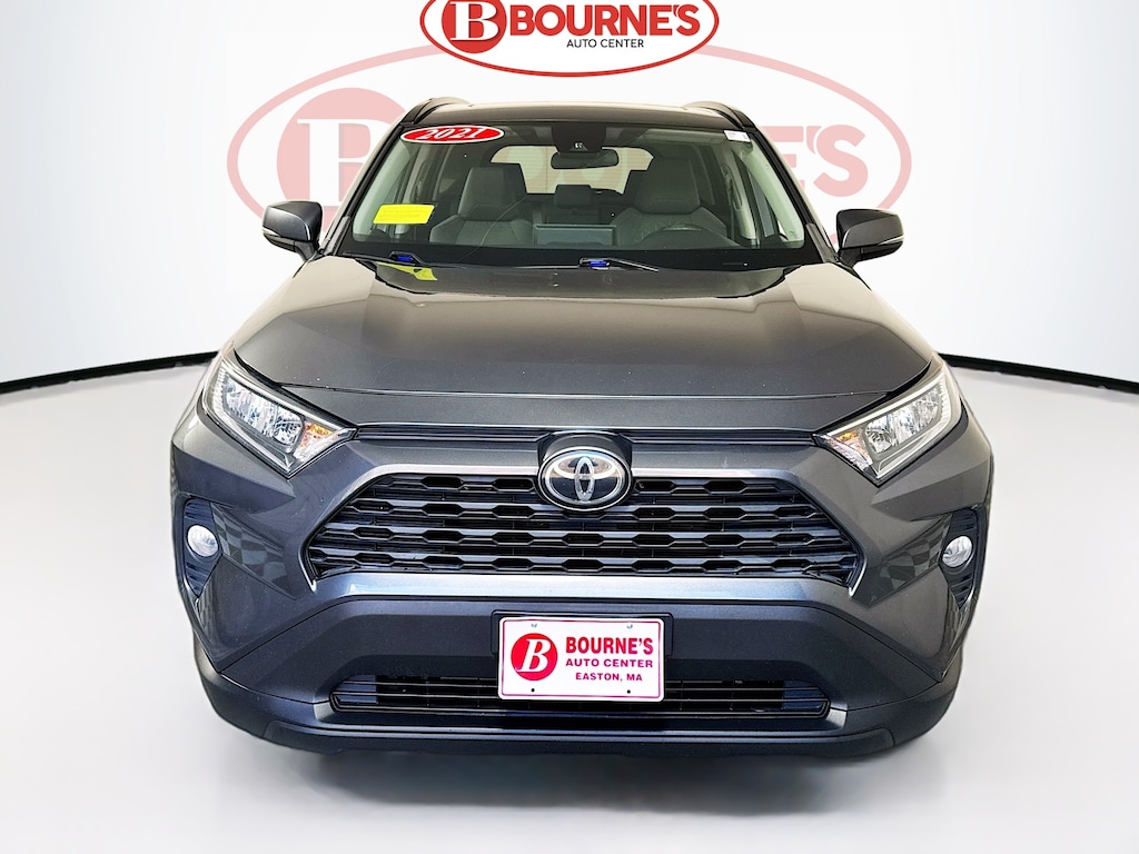 Used 2021 Toyota RAV4 XLE AWD w/Sunroof,Android & Apple Carplay SUV