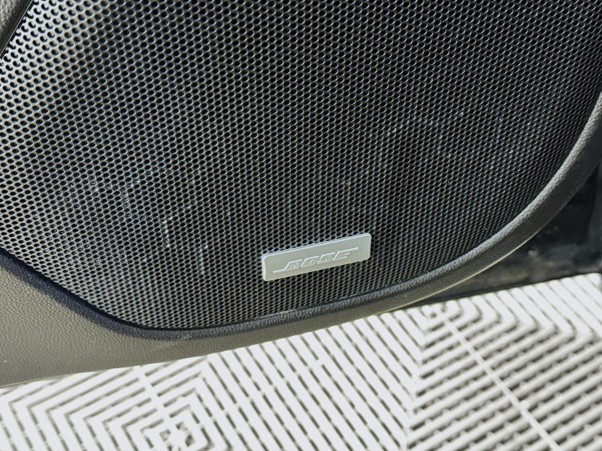 2021 Gmc Acadia Denali photo 3