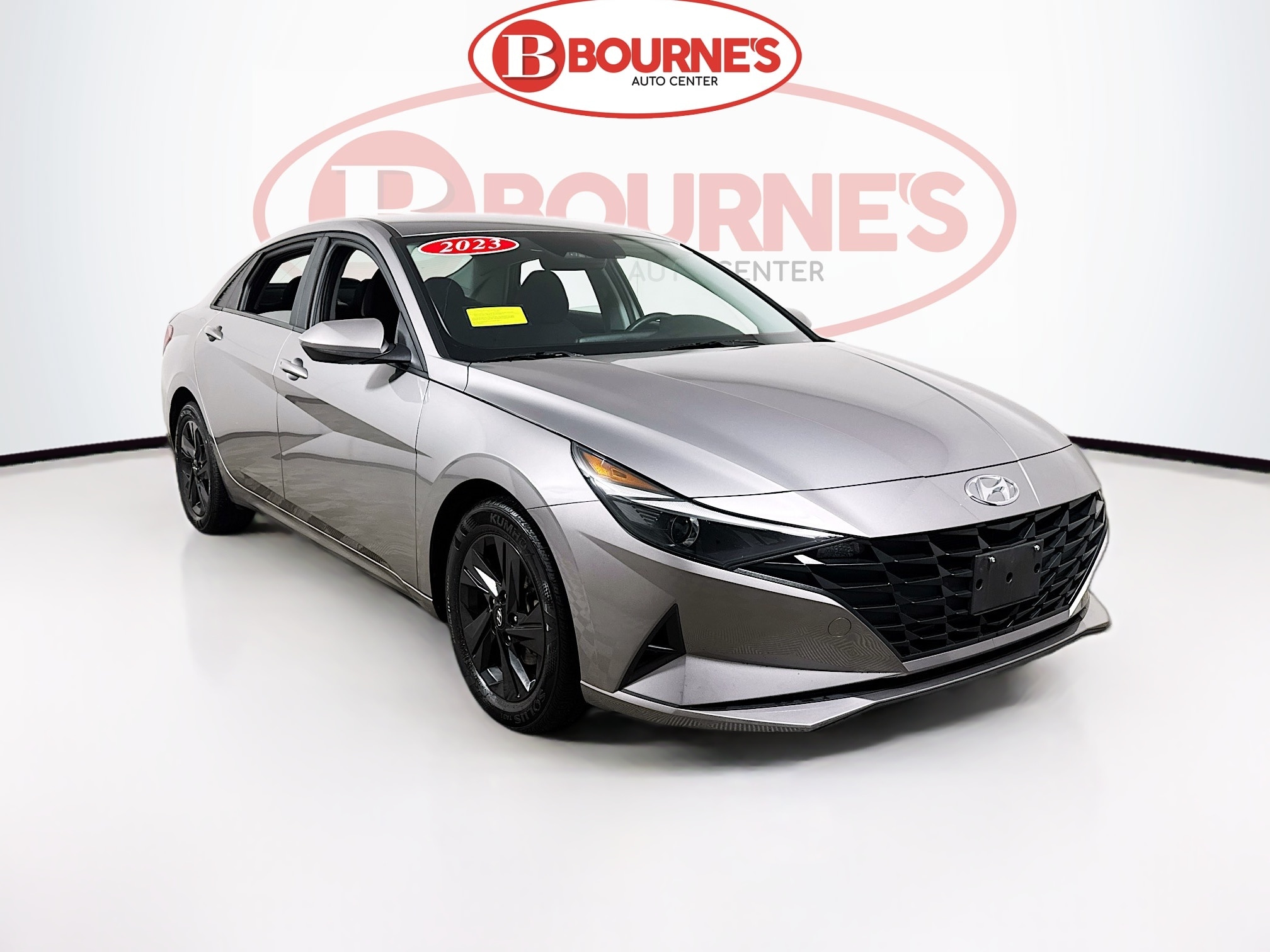 2023 Hyundai Elantra SEL's photo