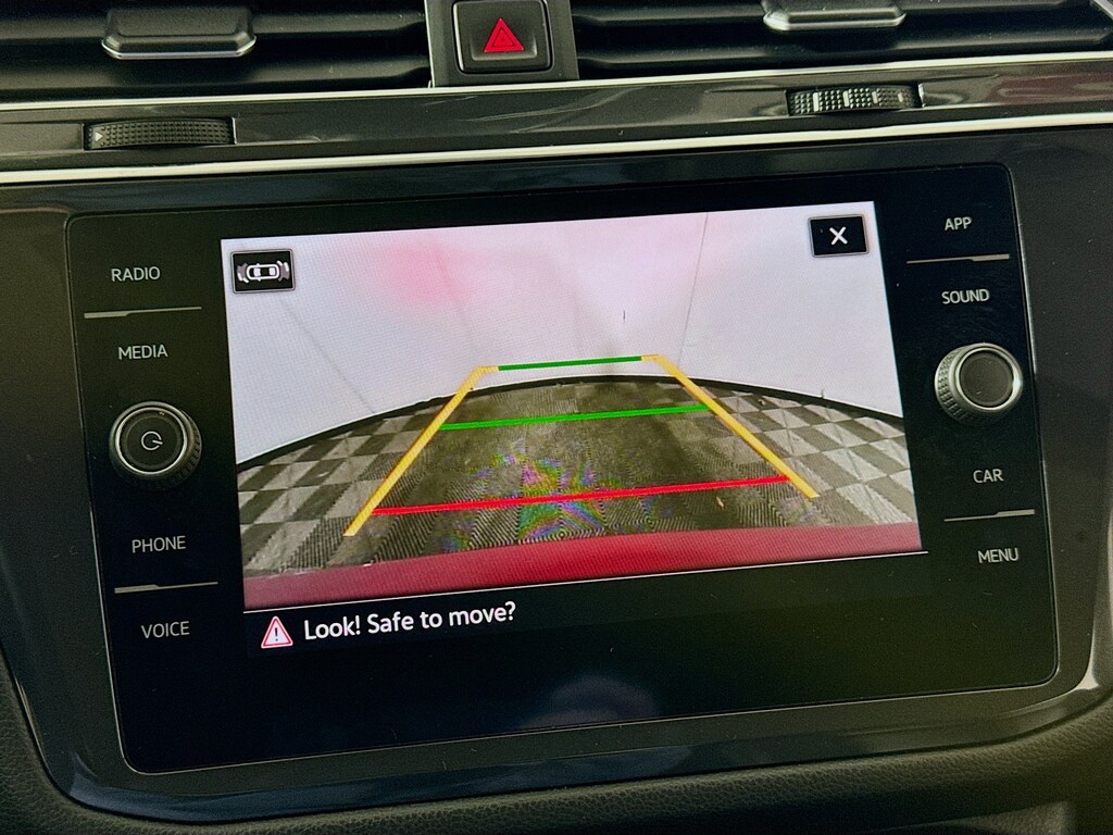 Used 2022 Volkswagen Tiguan 2.0T SE 4MOTION AWD w/Heated Leather SUV