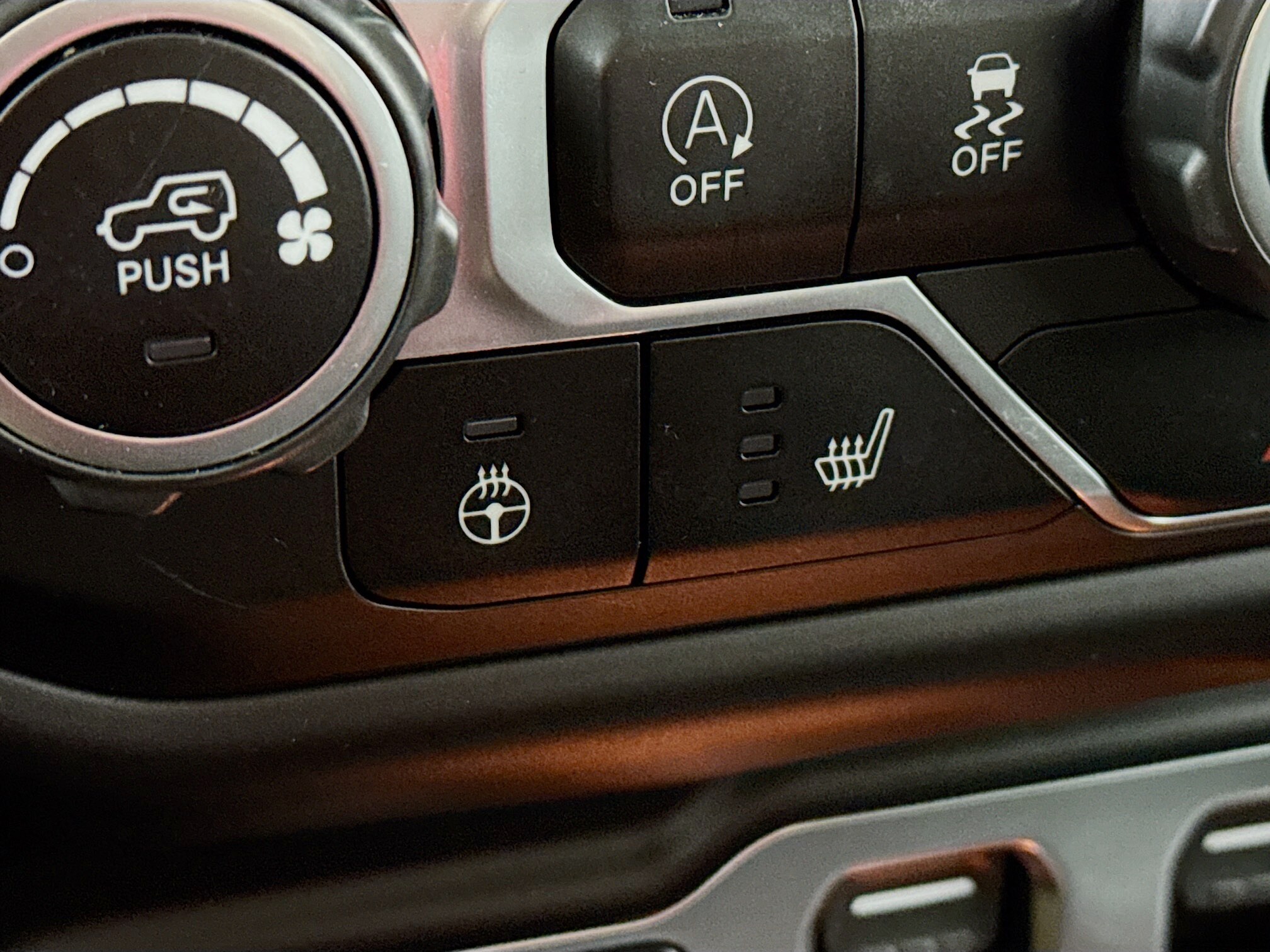 2020 Jeep Wrangler Sport photo 3