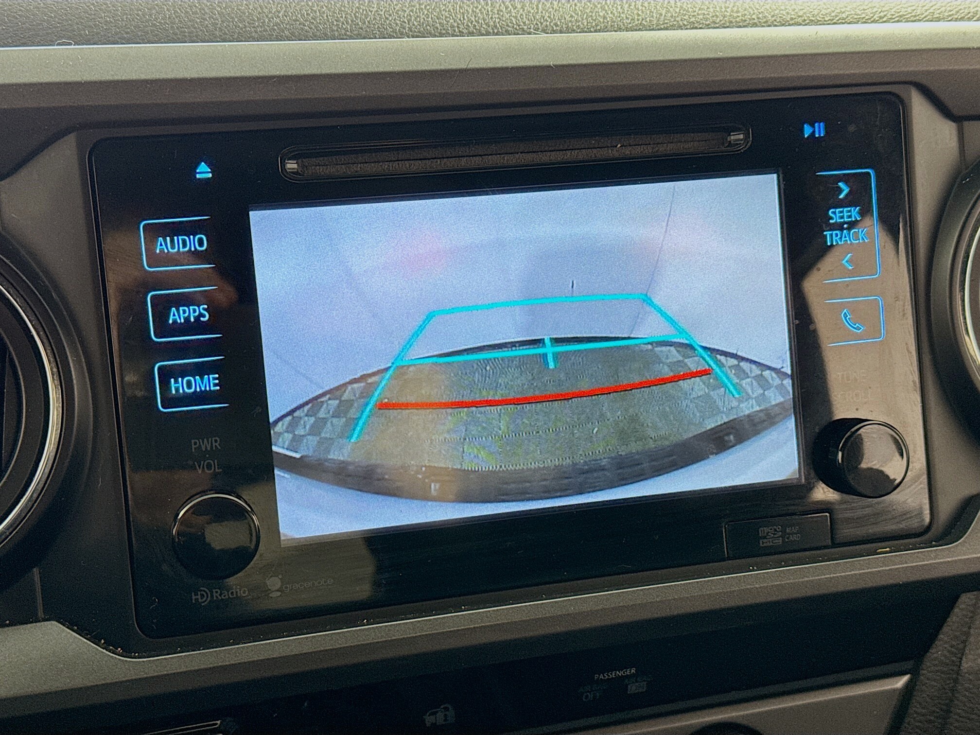 2016 Toyota Tacoma Double Cab TRD V6 photo 3