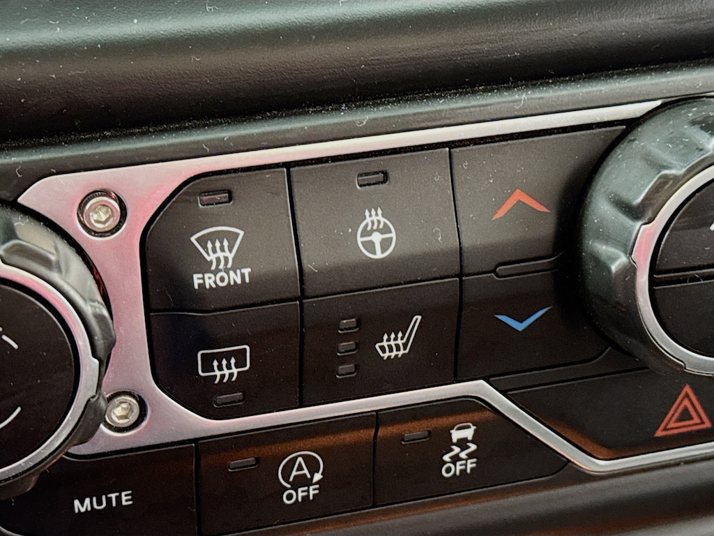 Used 2023 Jeep Gladiator Sport S 4x4 w/Tech,Cold,&Popular Pkgs. Truck Crew Cab