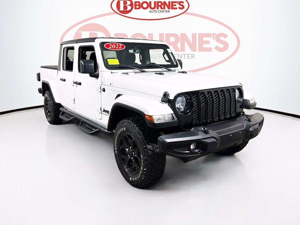 Used 2022 Jeep Gladiator Willys 4x4 w/Navigation,Heated Seats Truck Crew Cab