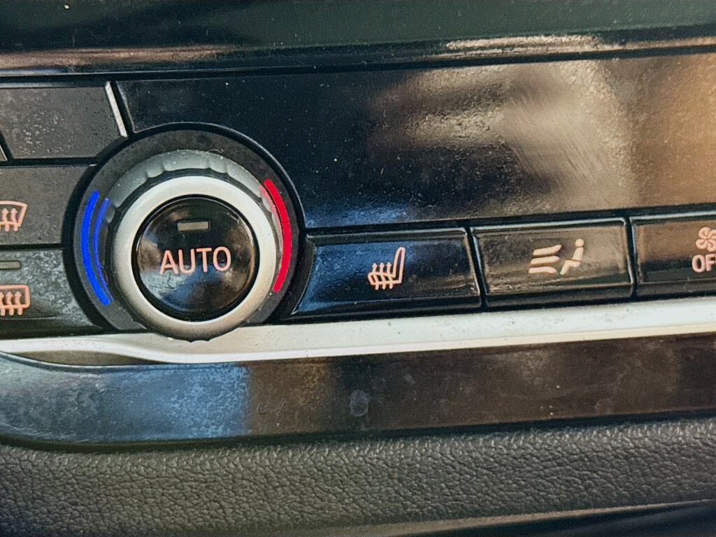 Used 2018 BMW X3 xDrive30i w/Navigation,Leather,Pano Sunoof SUV