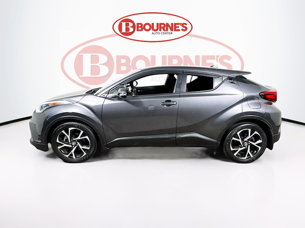 Used 2018 Toyota C-HR XLE Premium AWD w/Heated Seats SUV